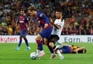 2019-09-14T193607Z_1718634366_RC1125E133C0_RTRMADP_3_SOCCER-SPAIN-FCB-VAL-REPORT-min
